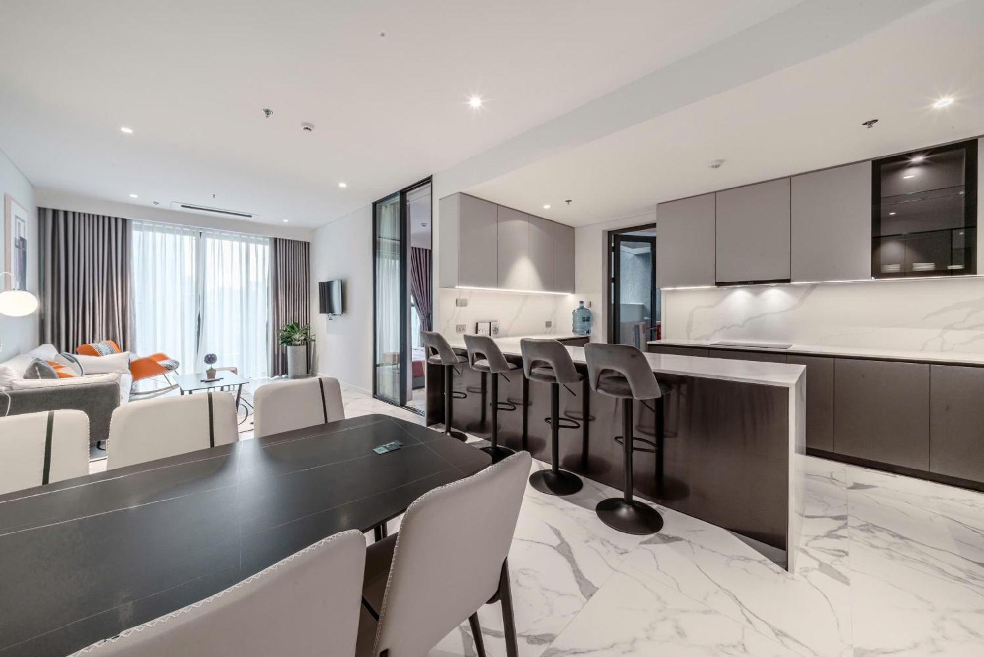 Metropole Thu Thiem - Luna - Chic, Unbeatable Location, Great Value!!! * TP. Hồ Chí Minh