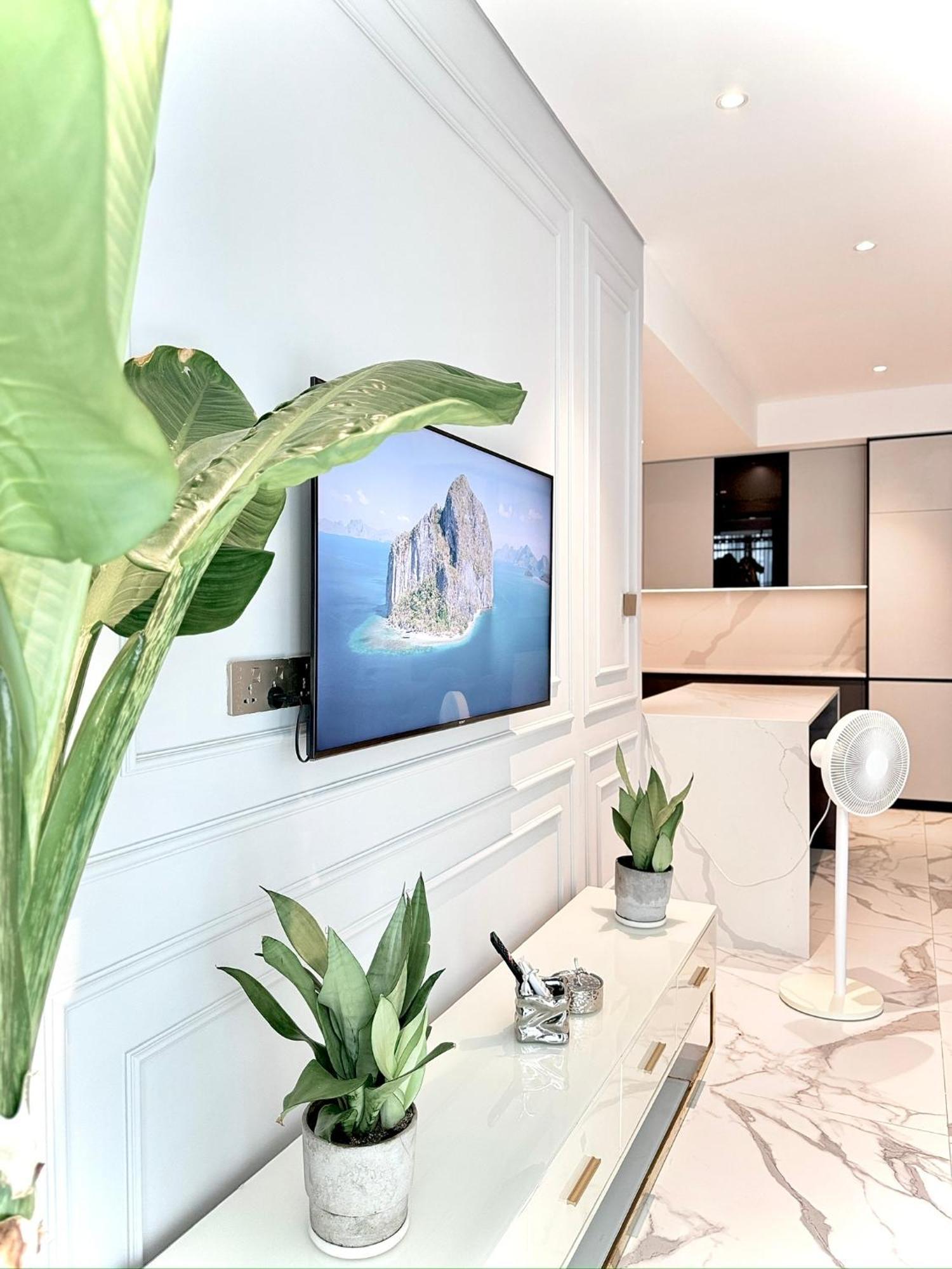 Metropole Thu Thiem - Luna - Chic, Unbeatable Location, Great Value!!! Căn hộ TP. Hồ Chí Minh