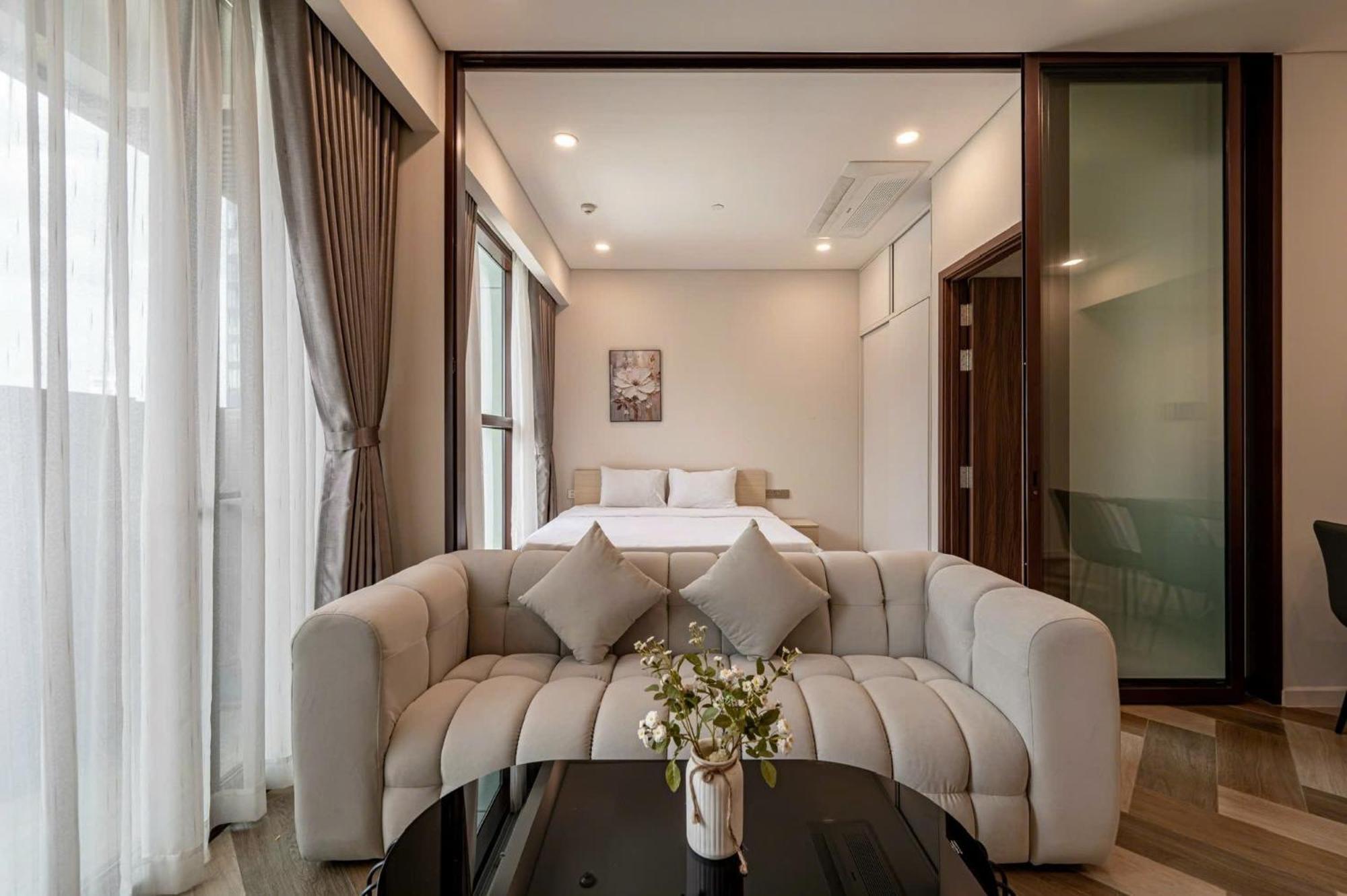 Căn hộ Metropole Thu Thiem - Luna - Chic, Unbeatable Location, Great Value!!! *